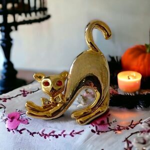 Vintage Stretching Cat‎ Brooch Pin Liquid Gold Tone Red Rhinestone Eyes Sassy